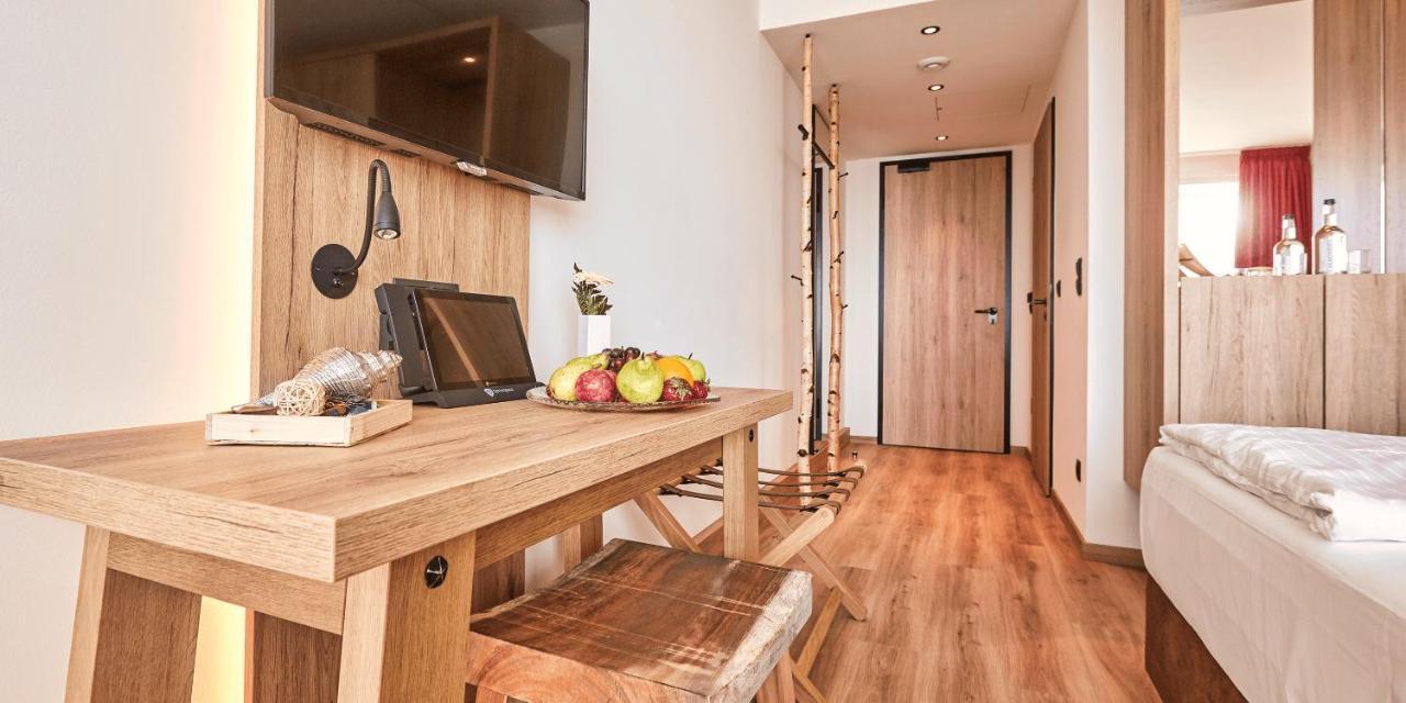 Ostseehotel Midgard Im Dampland Ngoại thất bức ảnh